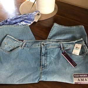 plus size gloria vanderbilt amanda skimmer capris